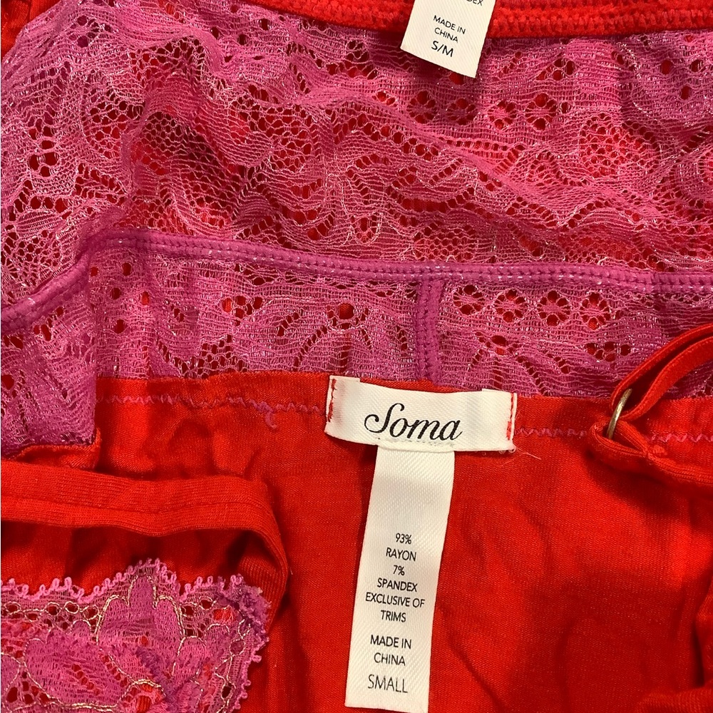 Soma Lace Gown & Robe Set - Picture 15 of 16